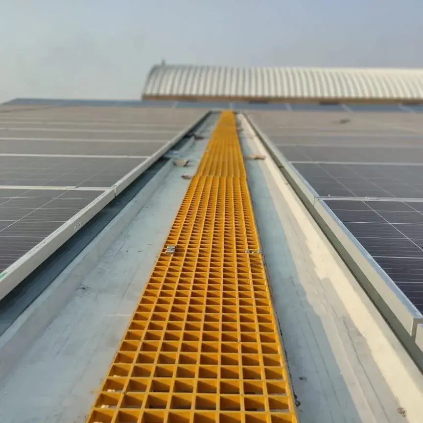 Utility-Scale Solar PV Plant Walkways